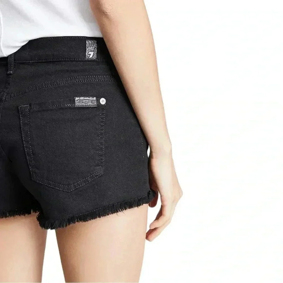 7 For All Mankind Size 28” Women’s Jeans Black Denim Short - Picture 2 of 9
